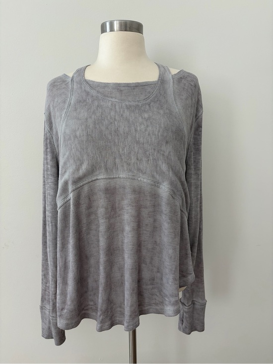 FP Movement by Free People Tops - Free People Movement Zenith Tee Ash Gray Relaxed Long-Sleeve M Gorpcore Boho